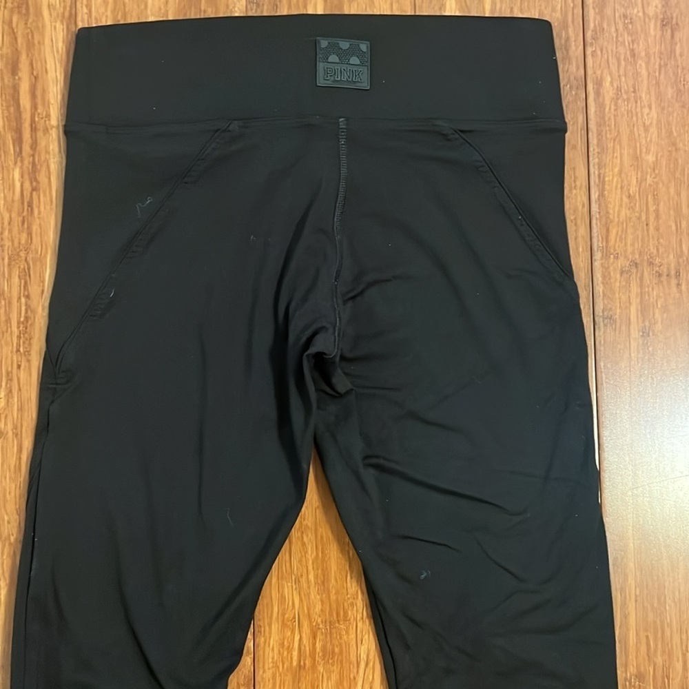Pink Victoria’s Secret, Ultimate Black Leggings, Sz S Zippers on ankles, GUC - Picture 4 of 12